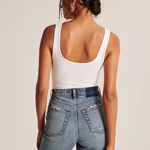 Never Worn Abercrombie 90s Seamless Bodysuit